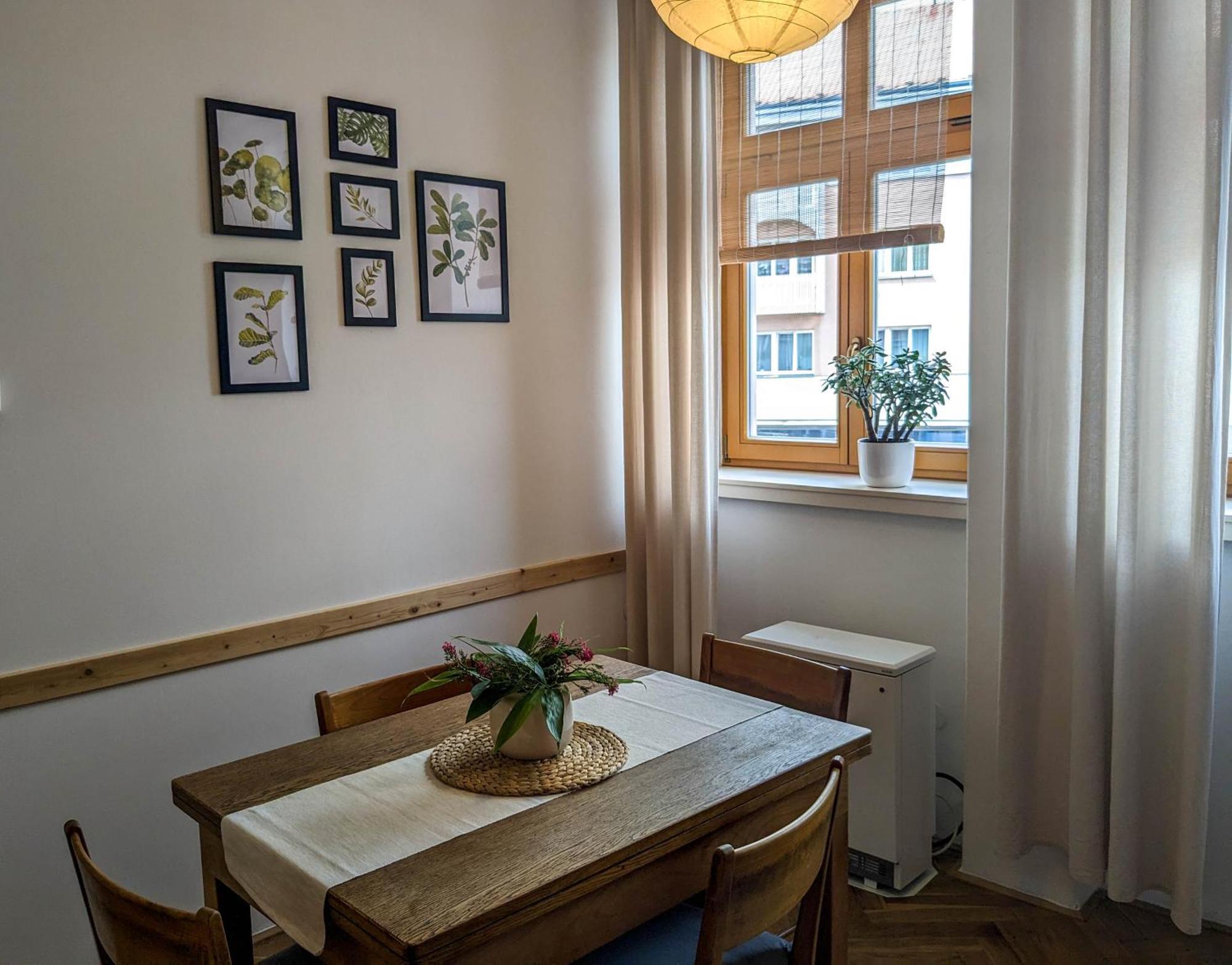 Apartman Pod Valdickou Branou ยีชิน ภายนอก รูปภาพ